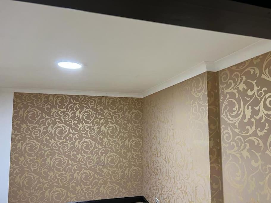 Villa Cheerful 3 Bed House With Free Parking. Nottingham Exterior foto