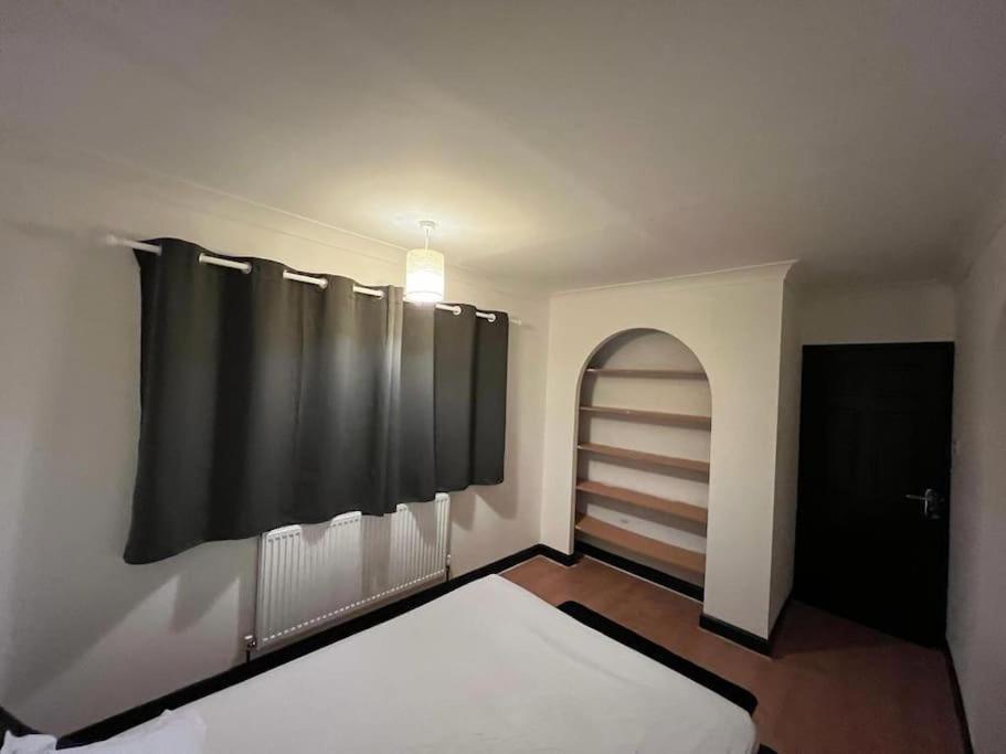 Villa Cheerful 3 Bed House With Free Parking. Nottingham Exterior foto